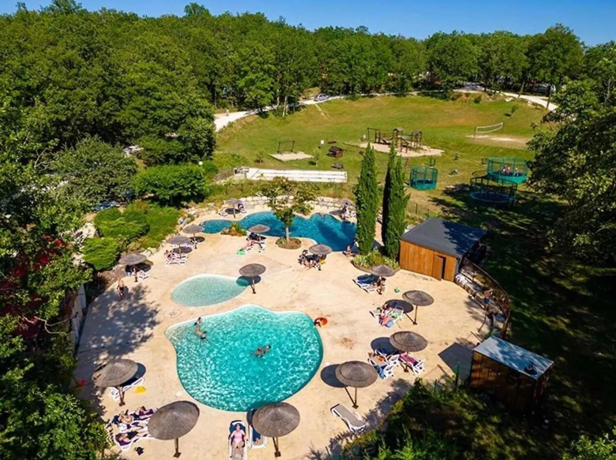 Chalet 3 Etoiles - Piscine - Efchcg Saint-Cirq-Lapopie 0*,