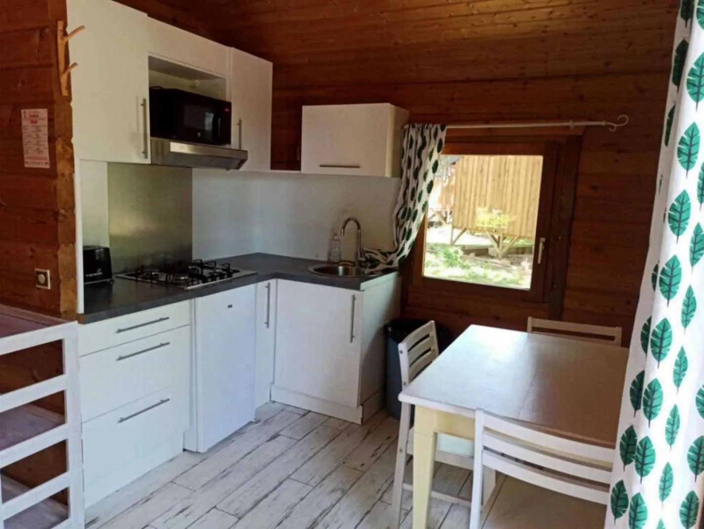 Chalet 3 Etoiles - Piscine - Efchcg Saint-Cirq-Lapopie France